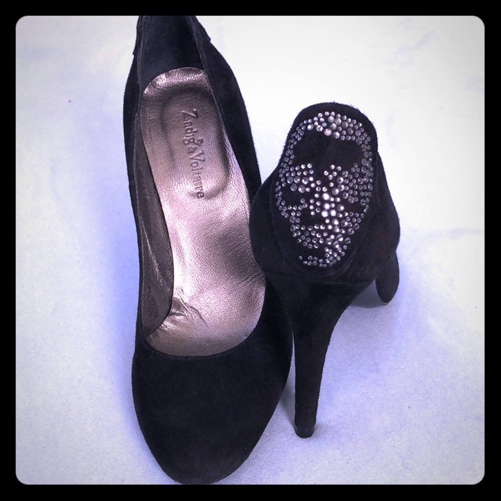 Black Zadig & Voltaire suede heels.